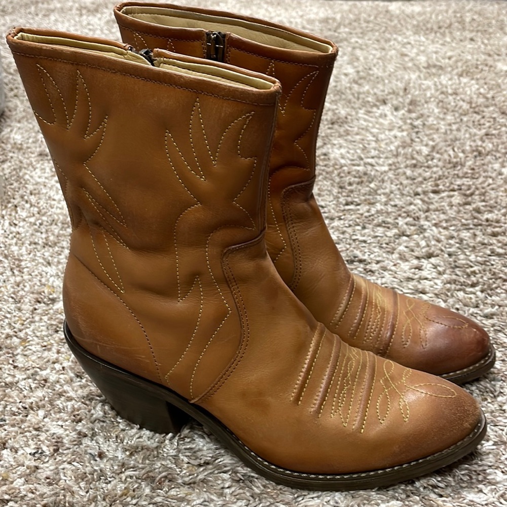 Chloe Short Cowboy Boots